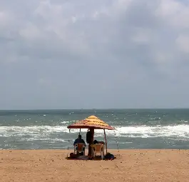 puri beach image
