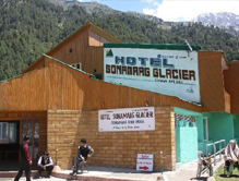 Hotel Sonamarg Glacier