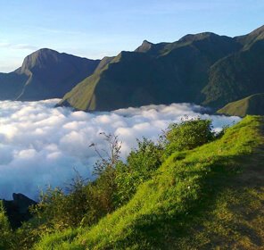 Hill Station of Munnar Tour Package