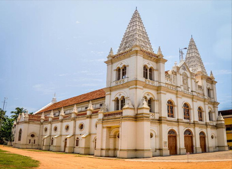 Santa Cruz Basilica Kochi