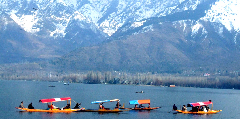srinagar-dal-lake