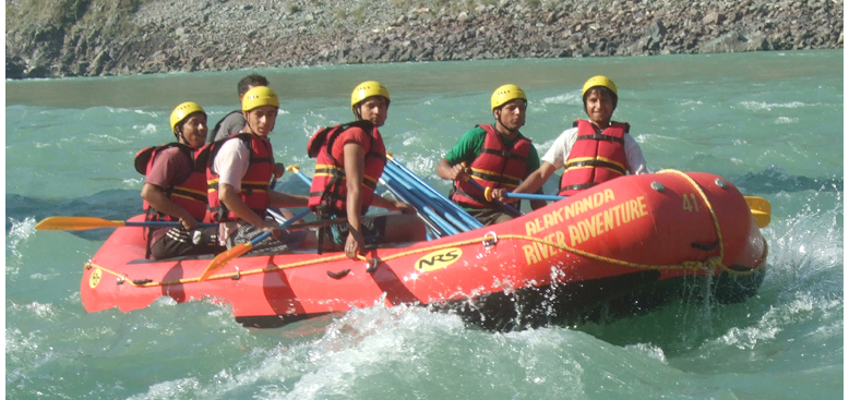 White Water River Rafting in Rishkiesh