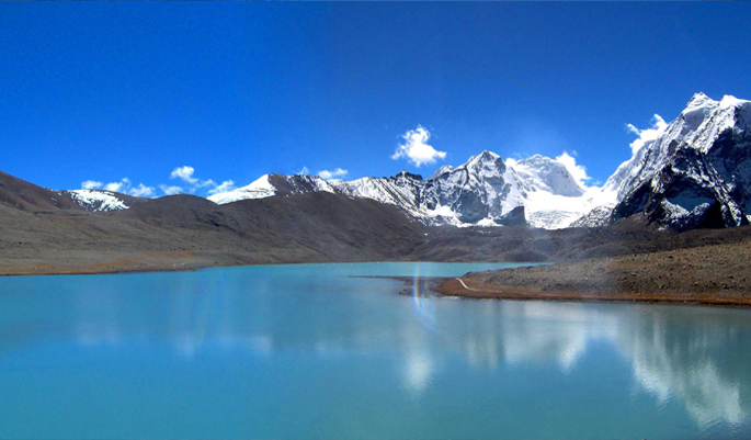 Gurudongmar-Lake--Sikkim