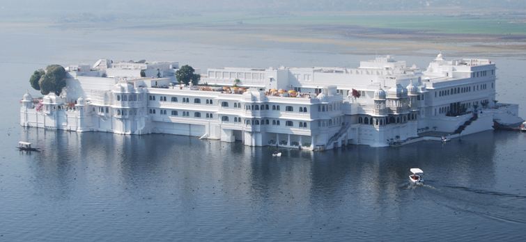 lake-palace-udaipur