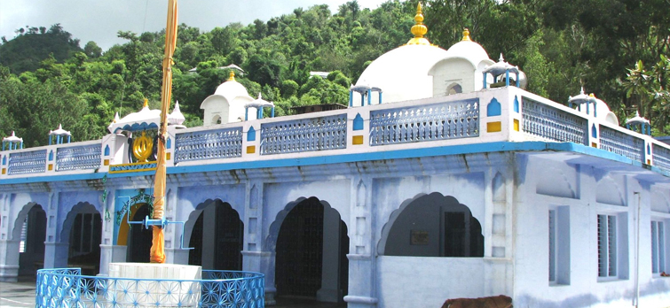 Gurudwara Rewalsar, Himachal Pradesh