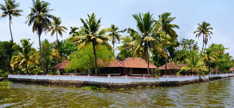 Coconut-Lagoon,-Kumarakom