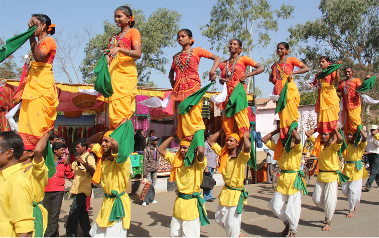Dance Festival Saputara