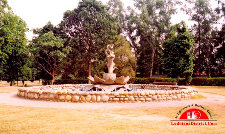 Nehru Rose Garden Ludhiana