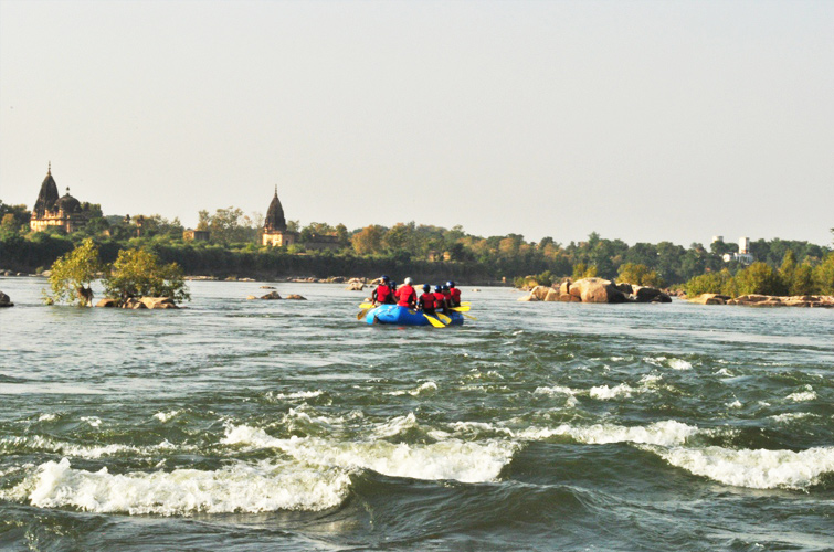 River Rafting MP