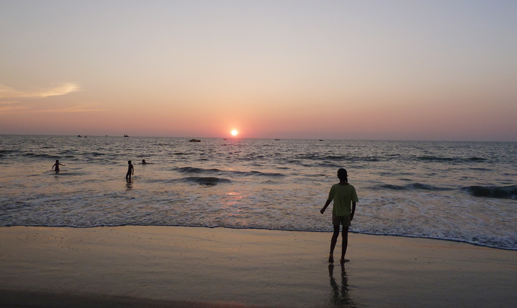 Cavelossim-beach-goa