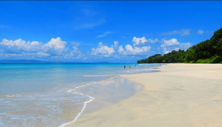 Radhanagar Beach