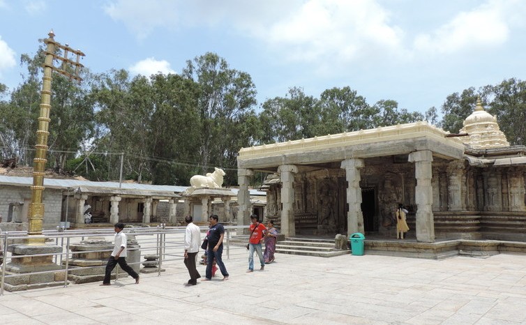 Vaidyanatheswara swamy temple at Talakad