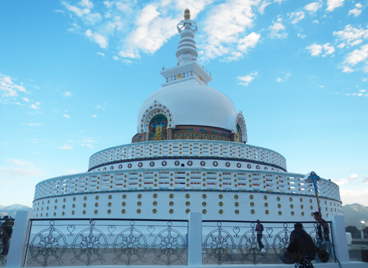 leh-shanti-stupa