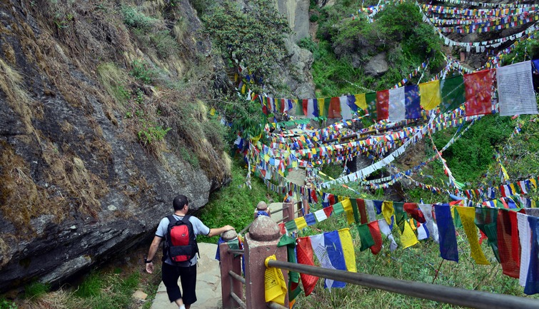 trekking to Taktsang monastery
