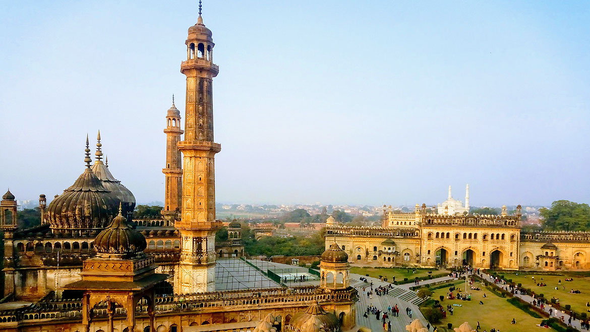 Best 10 Places to See & Things to Do in Lucknow 