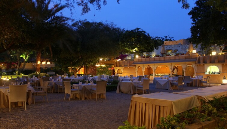 Fine Dining in Luxury Restaurants around Rajasthan