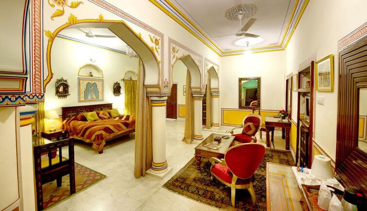 Hotel-Hari-Mahal-Palace