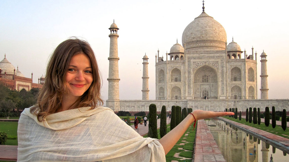 11 Places Every American Tourist Should Visit in India 
