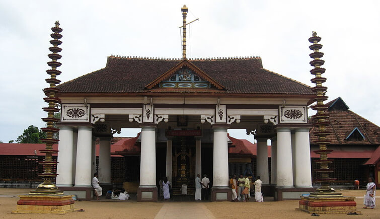 Ernakulam-Mahadeva-Temple-A-timeworn-yet-majestic-shrine