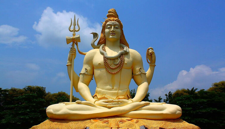 Lord Shiva Statue at Kachnar City Shiv Mandir