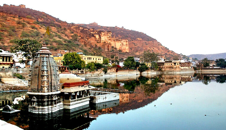 Naval Sagar Lake in Bundi Rajasthan