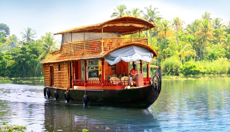 House Boat Stay in Kerala