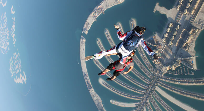 Emirates-by-skydiving-in-Dubai