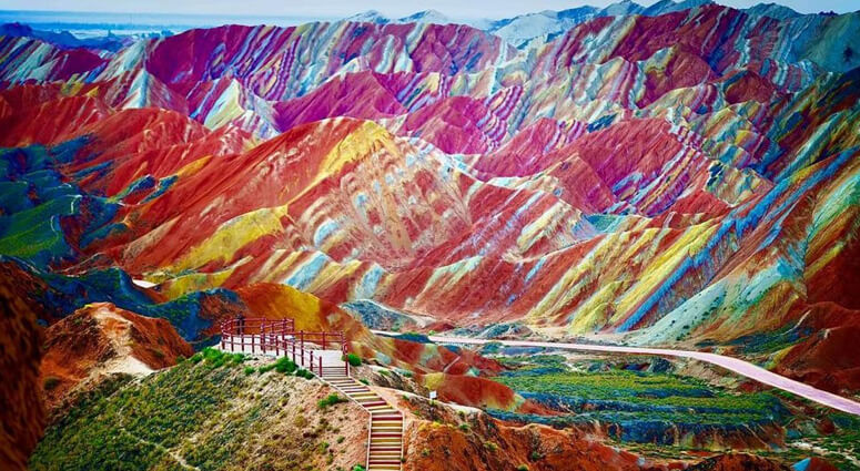Rainbow-Mountain-China