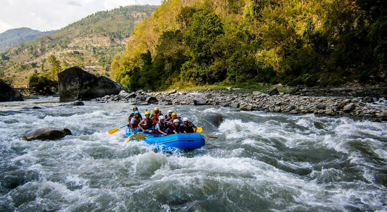 White-Water-Rafting-in-Nepal