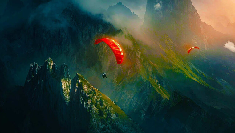 Paragliding in Bir Billing