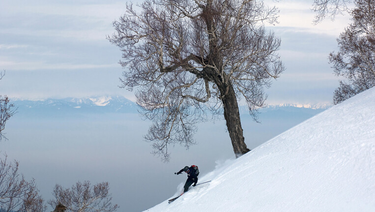 Skiing in Gulmarg