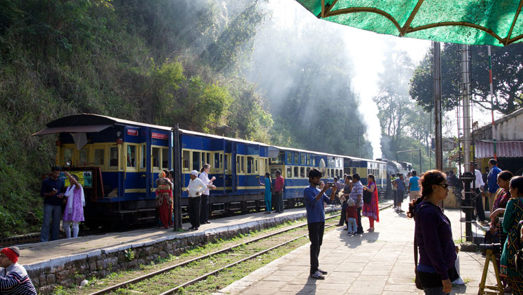 Mountain-Railways-of-India