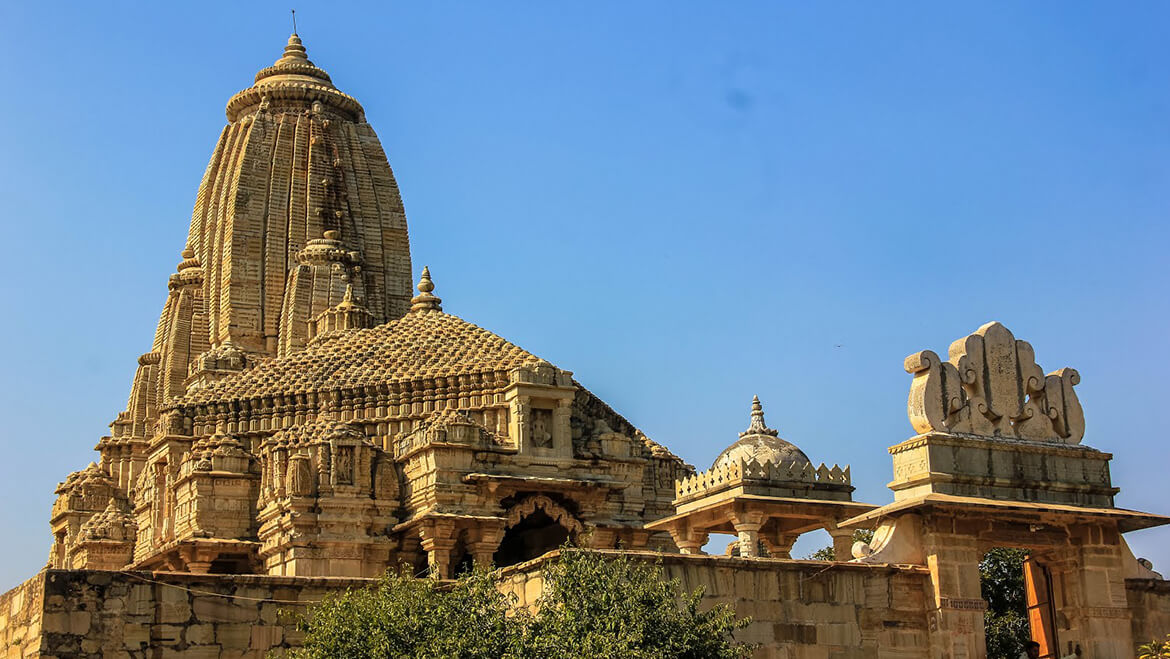 Set off on a Spiritual Journey by Visiting These 20 Temples in Rajasthan! 