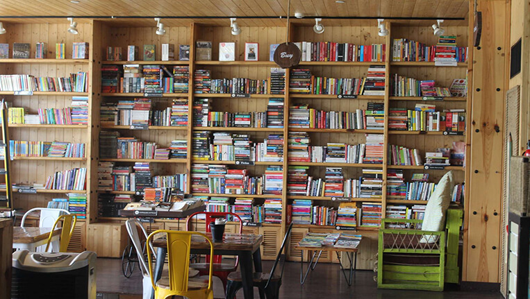 Readers Cafe, Indirapuram Delhi Coffee Shop