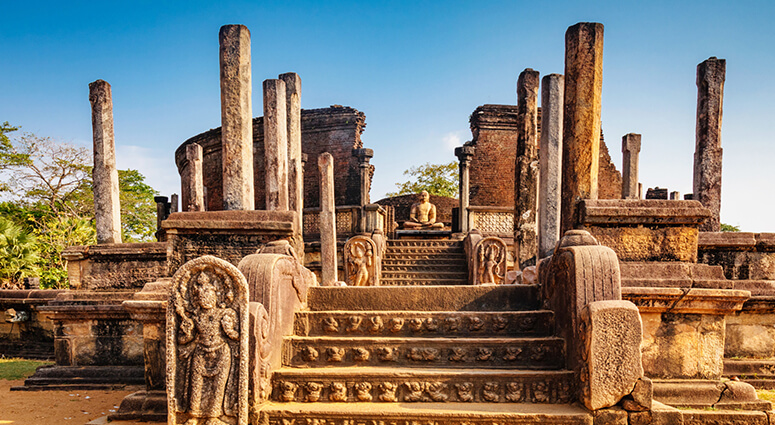 Polonnaruwa- To Relive the Bygone Era in the Middle of Heritage Ruins