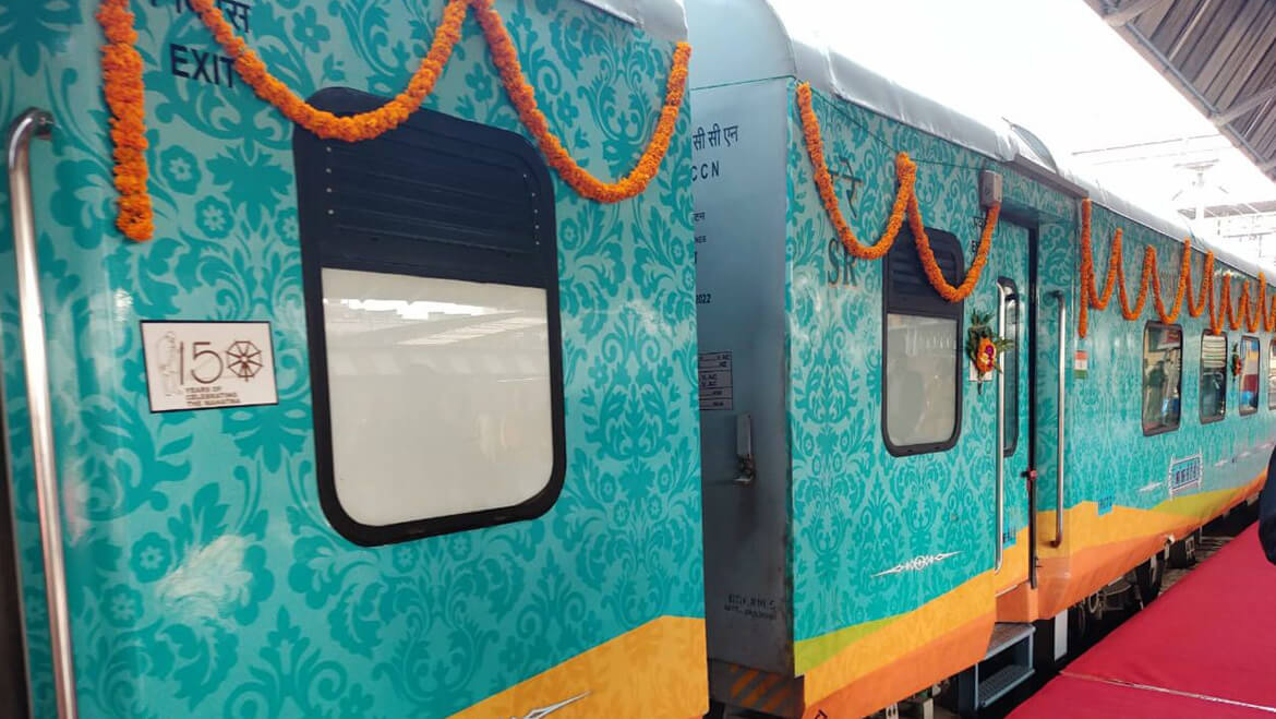 Kashi Mahakal Express Varanasi to Indore: Get Route, Schedule, Facilities & More 