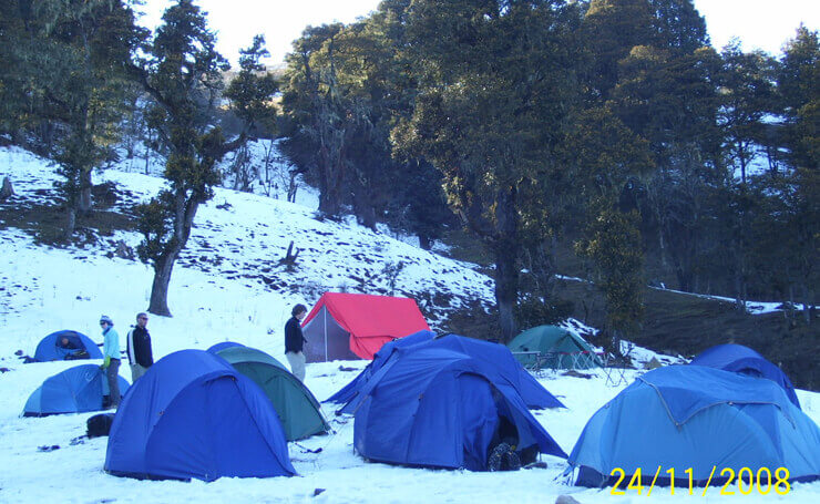 Dayara Bugyal Winter Trek