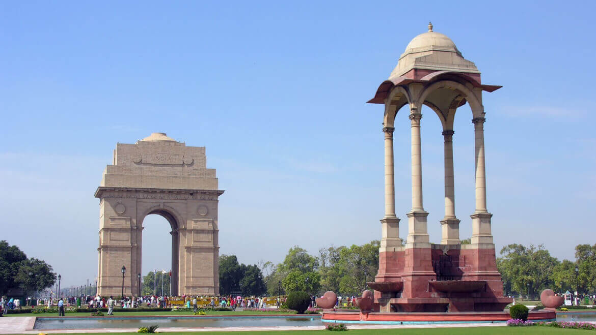 15 Best Places to Visit in Delhi | Tourist Attractions Delhi