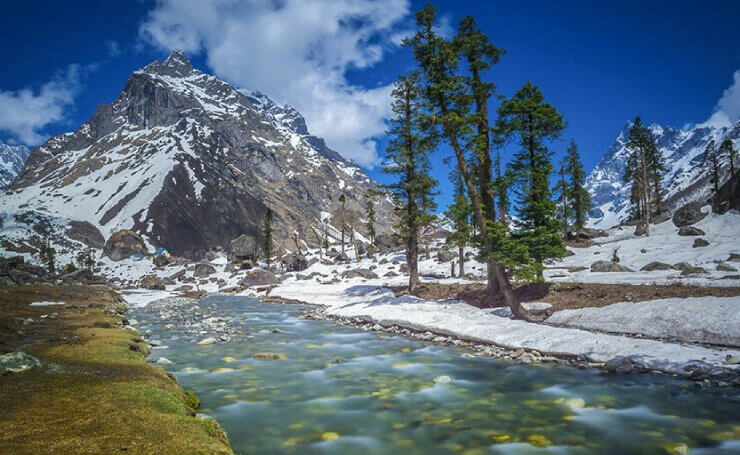 Har Ki Dun Winter Trek