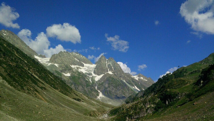 Kolahoi Glacier Trek