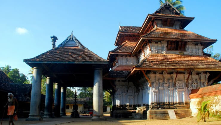 Thiruvanchikulam Shiva Temple, Kodungalloor