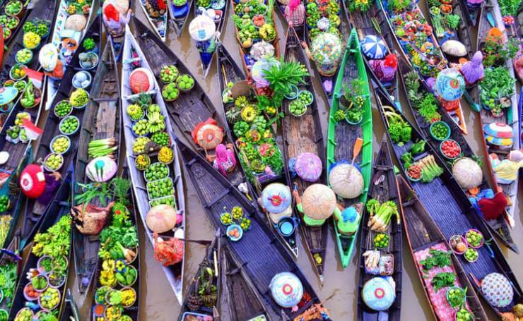 Triveni Floating Market Kerala