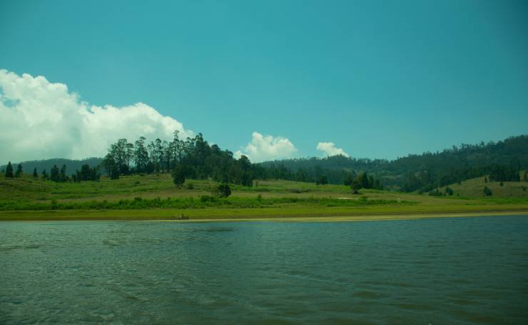 Mannavanur Lake Kodaikanal