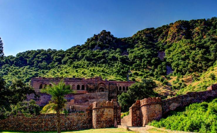 Alwar-Bhangarh Fort