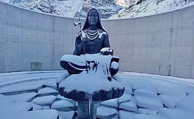 Shankaracharya Statue at Kedarnath