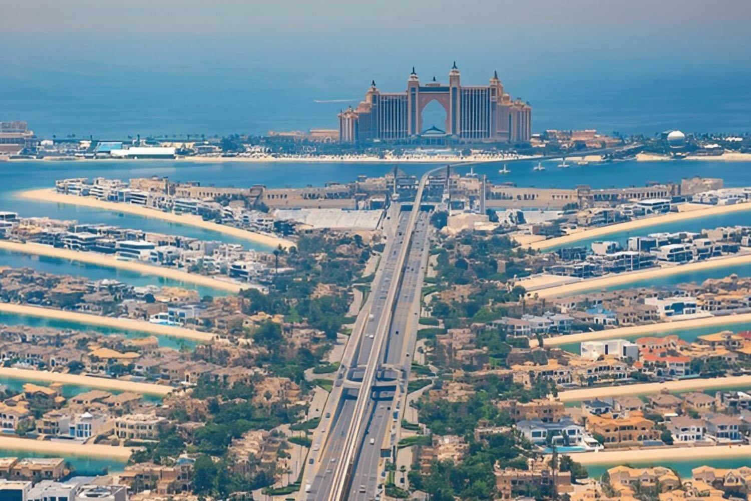 Dubai Tourism - Palm Jumeirah