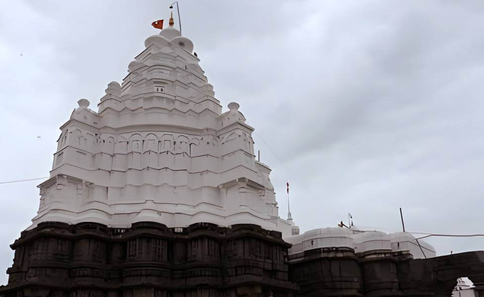 Aundha Nagnath Temple Maharashtra