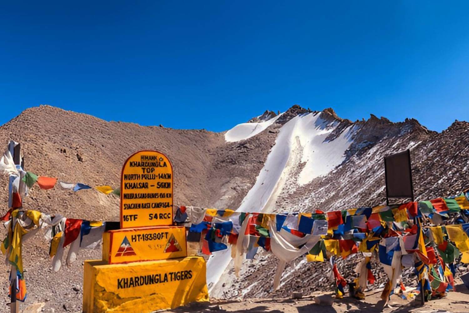 Khardung- La Pass-Must Visit Places in Ladakh