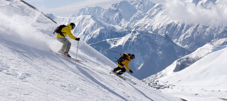 Skiing in Auli Uttarakhand