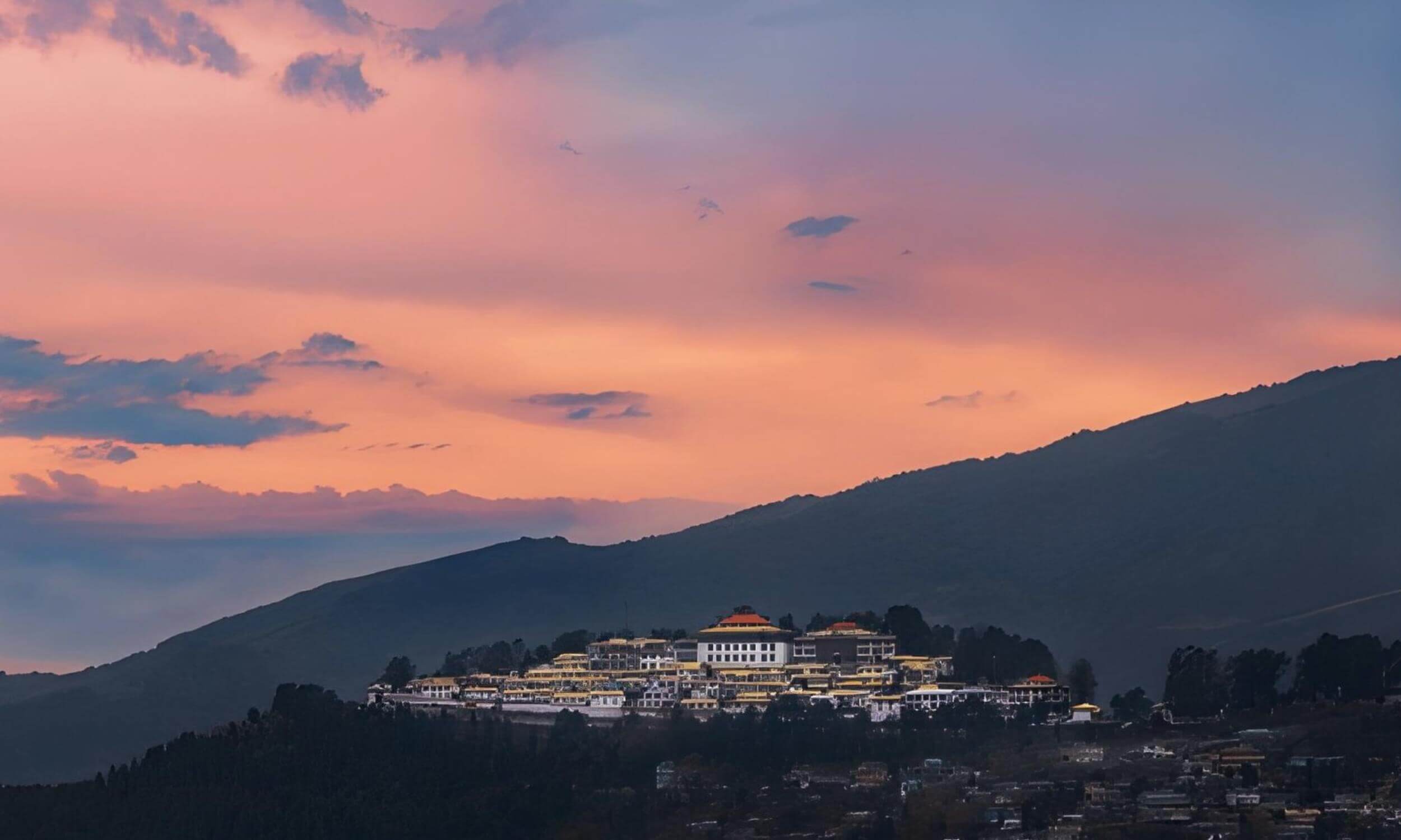 Tawang Arunachal-Best Places to Visit in April